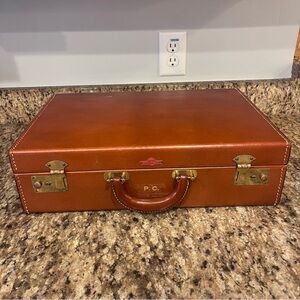 Vintage Tan Crouch & Fitzgerald Large File Briefcase Latch Closing Work Career